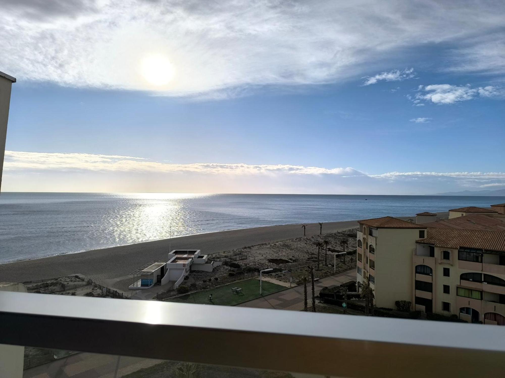 Appartement De Vacances - Splendide Vue Sur Mer, Parking Prive Le Barcarès المظهر الخارجي الصورة