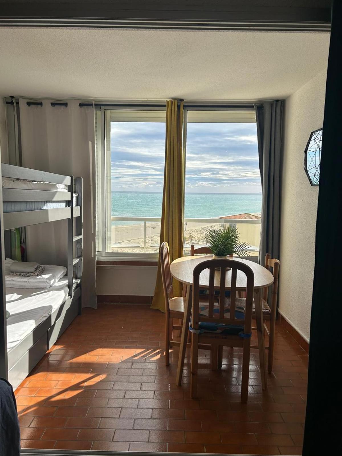 Appartement De Vacances - Splendide Vue Sur Mer, Parking Prive Le Barcarès المظهر الخارجي الصورة